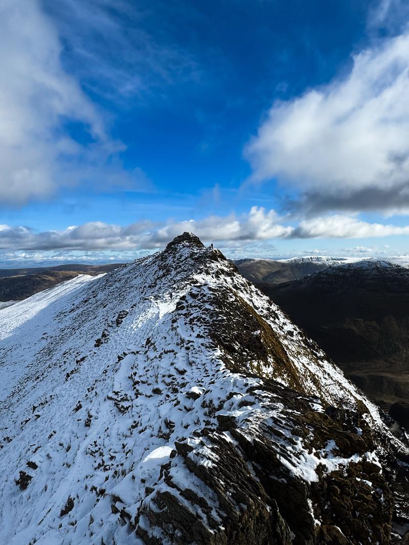Striding Edge